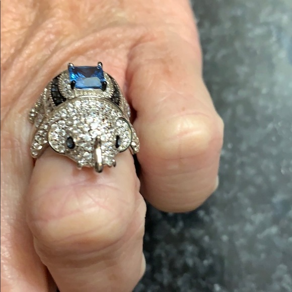 Sterling Silver Elephant Ring - Picture 4 of 8